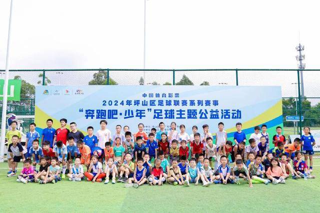 亚马尔父亲怒斥不支持本土球员的西班牙人