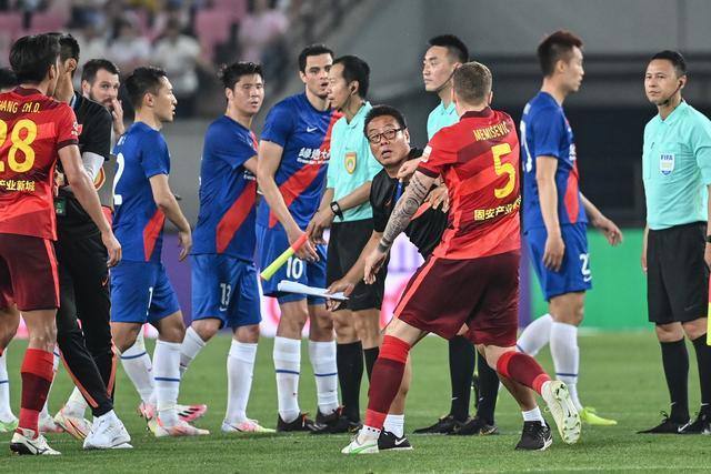 巴基斯坦空袭阿富汗 冲突再度升级