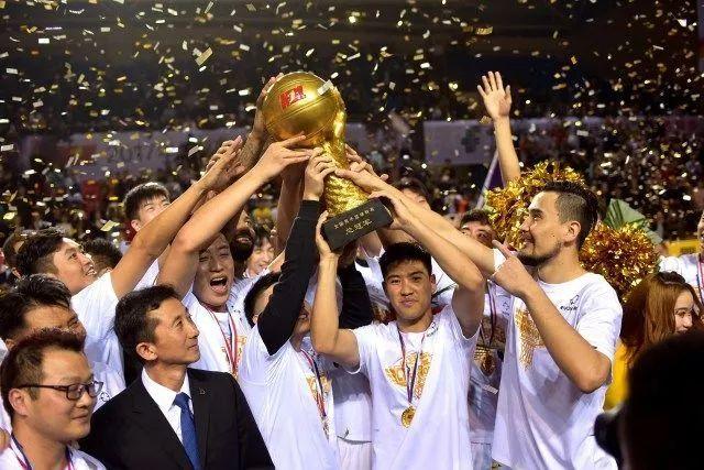 首批航天员全面停航，五人未能飞天留下遗憾